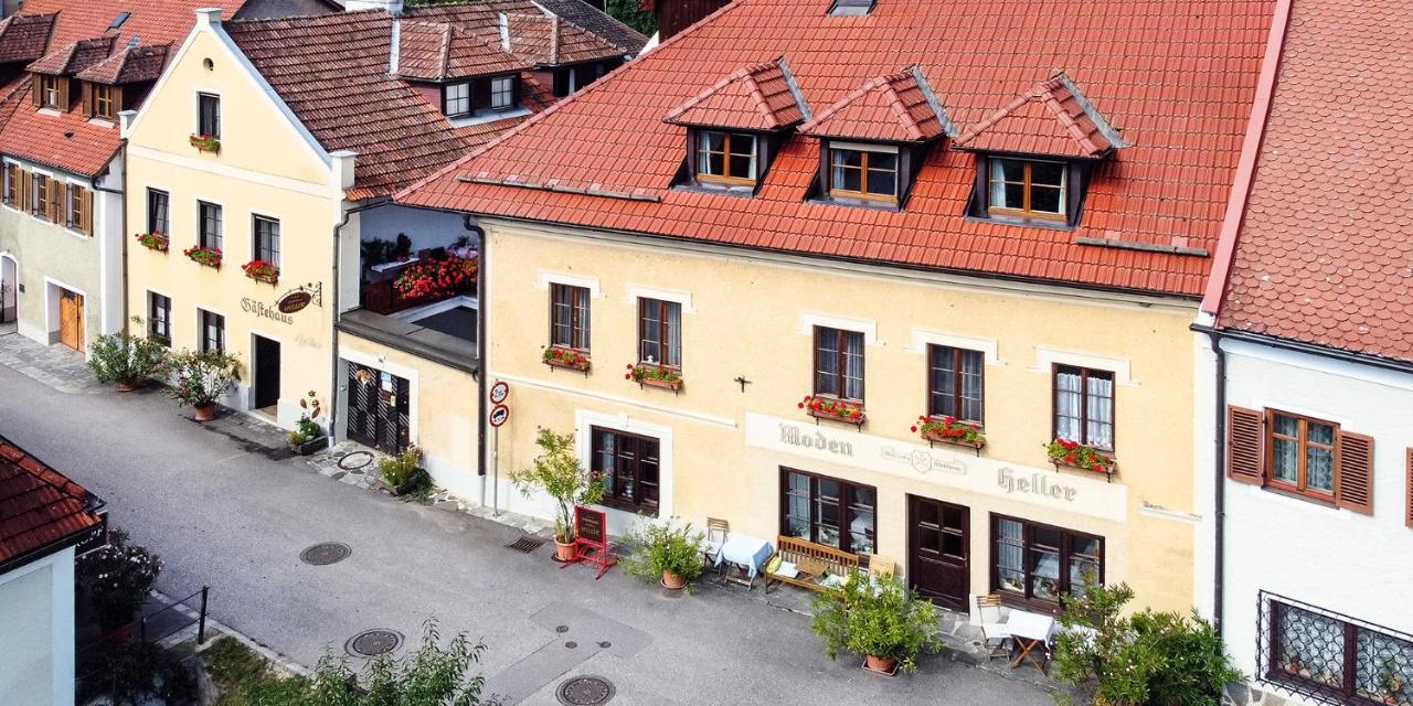 Pension Gaestehaus Heller Weissenkirchen in der Wachau Esterno foto