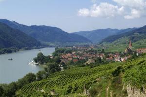 Pension Gaestehaus Heller Weissenkirchen in der Wachau Esterno foto
