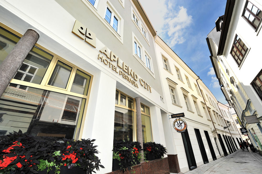 Pension Gaestehaus Heller Weissenkirchen in der Wachau Esterno foto